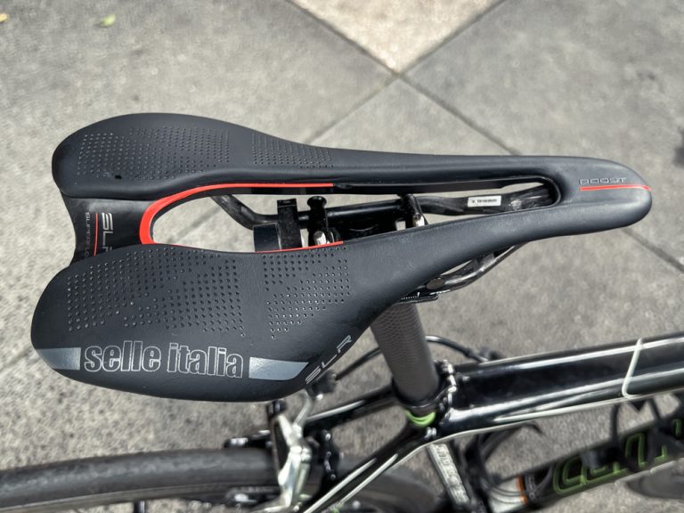 5 of the Best and Most Comfortable Road Bike Saddles